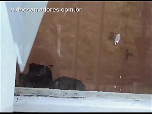 ❤️ Raġel qarn iħares lit-tfajla tiegħu ma' raġel ieħor, jirreġistra video fuck mingħajr ma jfixkel lill-koppja ️❌ Porn Russu f'mt.loanworld.top ❌️
