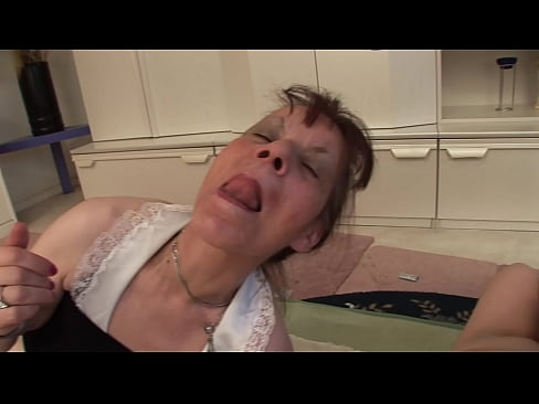 ❤️ Żewġ nanniet u nannu wieħed għandhom threesome ️❌ Porn Russu f'mt.loanworld.top ❌️