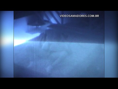 ❤️ Ir-raġel jiffilmja lill-mara tal-ġar u jsib li hu cuckold ️❌ Porn Russu f'mt.loanworld.top ❌️