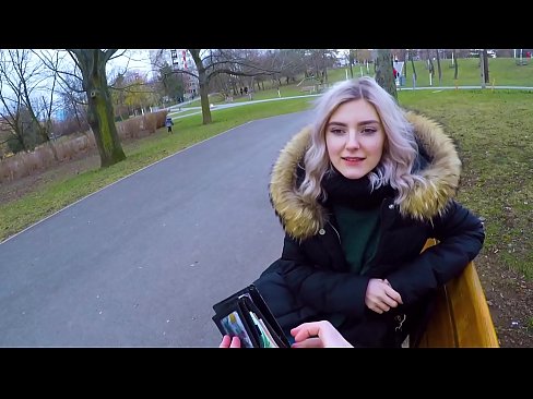 ❤️ Tibla kum sħun ta' barrani għall-flus - blowjob fil-park minn Eva Elfie ️❌ Porn Russu f'mt.loanworld.top ❌️